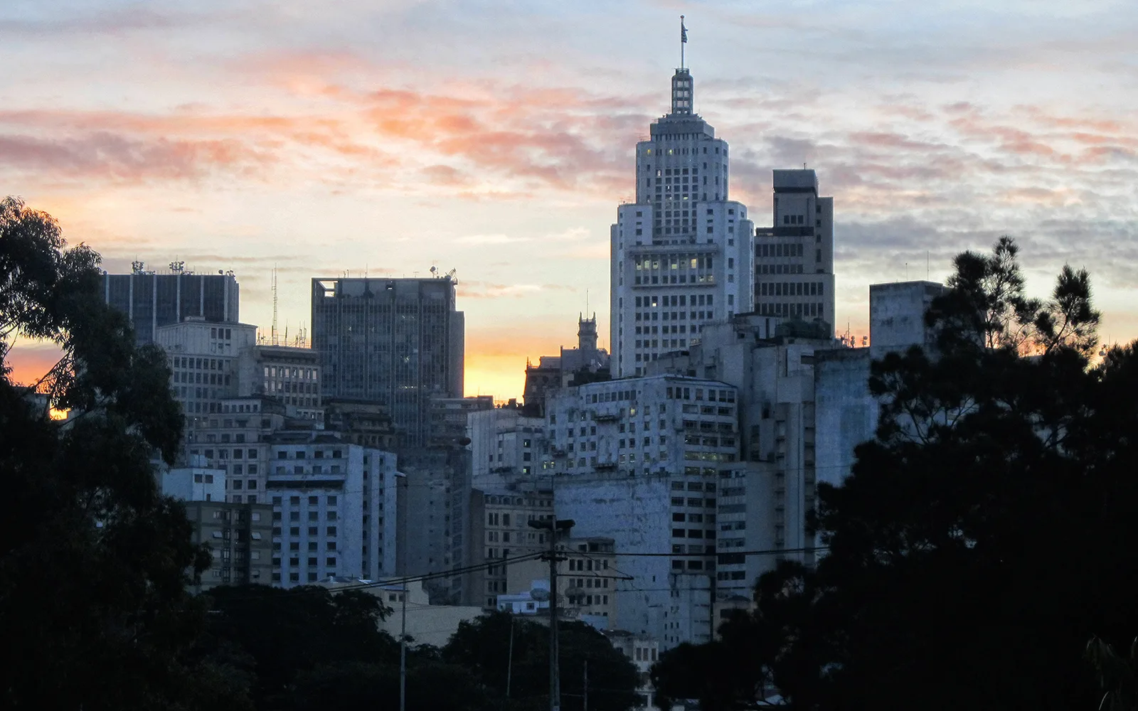 Sao Paulo Skyline (7398081074); archival destination atmosphere, not a photograph of the upcoming race