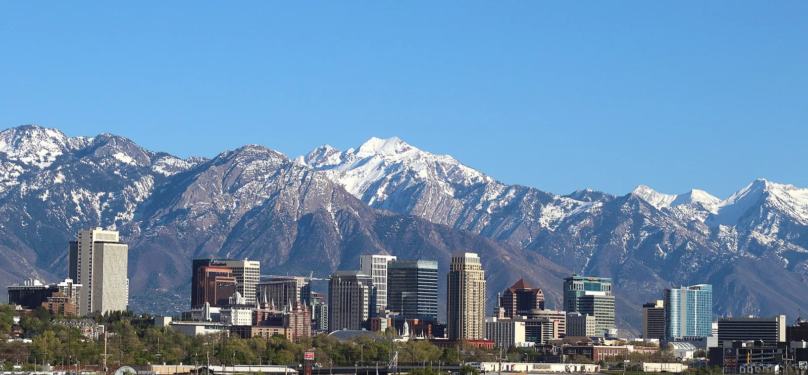 Archival local architecture and scenery in Salt Lake City, United States, used as destination atmosphere
