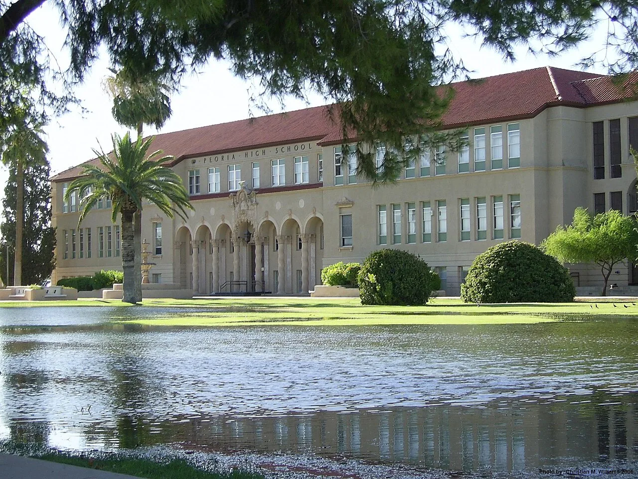 Archival view in Peoria, USA: Peoria High School, Old Main Building