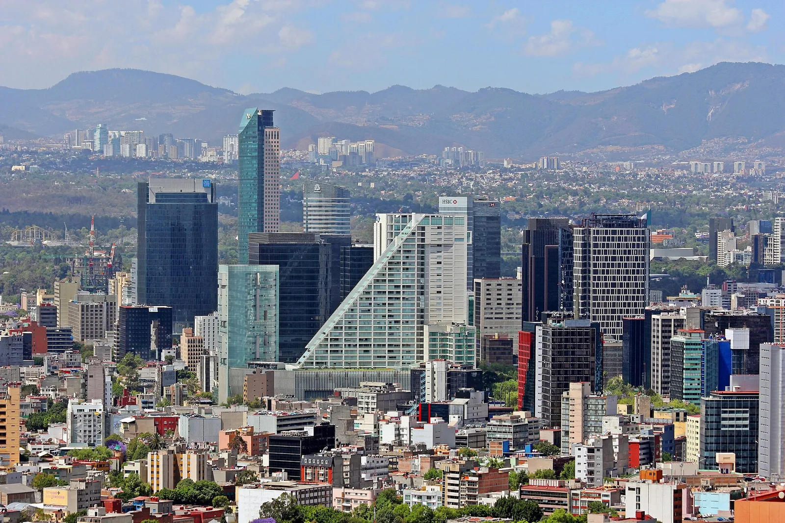 Ciudad.de.Mexico.City.Distrito.Federal.DF.Paseo.Reforma.Skyline; archival destination atmosphere, not a photograph of the upcoming race